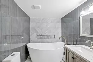 250 N Irving Ave, Hillside, IL 60162 - Photo 31