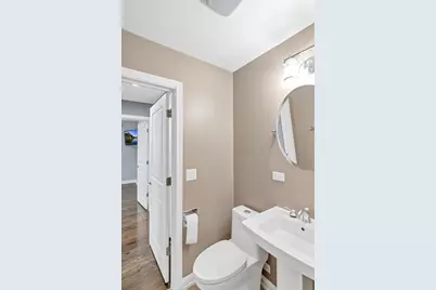 250 N Irving Avenue, Hillside, IL 60162 - Photo 21