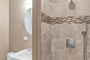 250 N Irving Ave, Hillside, IL 60162 - Photo 19