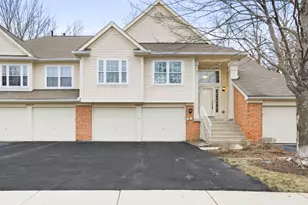 30W038 Willow Ln, Warrenville, IL 60555 - Photo 1