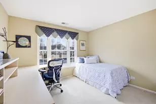 30W038 Willow Ln, Warrenville, IL 60555 - Photo 19