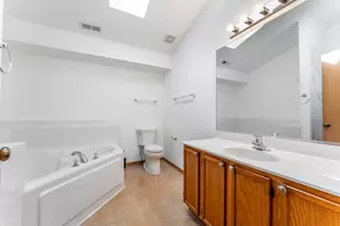 2503 Sheehan Dr, Naperville, IL 60564 - Photo 15