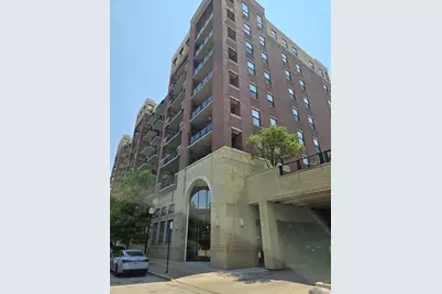 811 W 15th Place #703, Chicago, IL 60608 - Photo 1