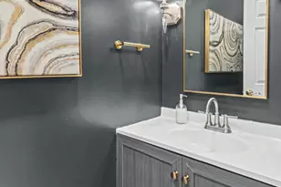 29644 N Birch Ave, Lake Bluff, IL 60044 - Photo 11