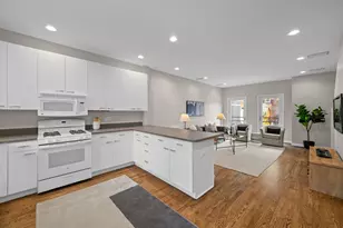 4633 N Winthrop Ave, Chicago, IL 60640 - Photo 9