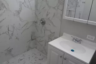 835 Oak St, Elgin, IL 60123 - Photo 27