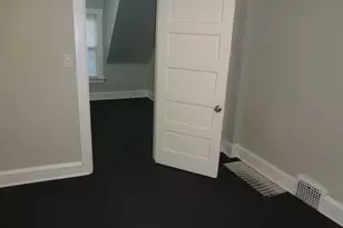 835 Oak St, Elgin, IL 60123 - Photo 41