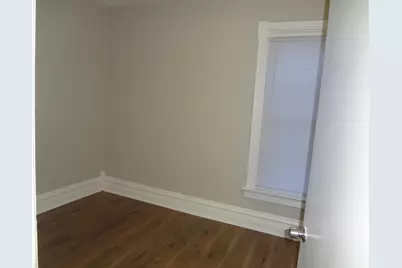 835 Oak Street, Elgin, IL 60123 - Photo 13