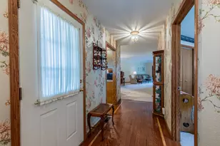 236 Hideaway Dr, Princeton, IL 61356 - Photo 3