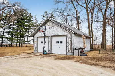 12539 Fairview Drive, Dekalb, IL 60115 - Photo 31