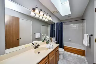 1266 Seabury Cir, Carol Stream, IL 60188 - Photo 17