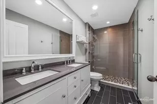 233 Briarheath Ln, Naperville, IL 60565 - Photo 19