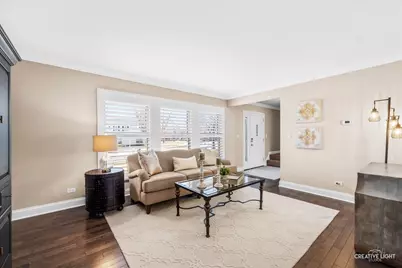 233 Briarheath Lane, Naperville, IL 60565 - Photo 7