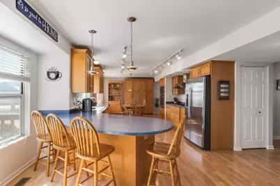 509 W Hawthorne Boulevard, Mundelein, IL 60060 - Photo 11