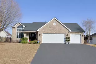 1865 Grandchester Pl, Rockford, IL 61107 - Photo 1