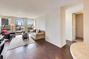 1660 N La Salle Dr, Chicago, IL 60614 - Photo 9