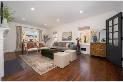 6529 N Ponchartrain Boulevard, Chicago, IL 60646 - Photo 17