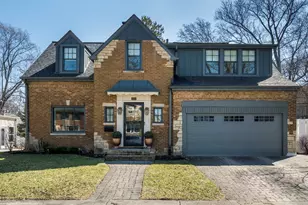 6529 N Ponchartrain Blvd, Chicago, IL 60646 - Photo 1