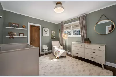 6529 N Ponchartrain Boulevard, Chicago, IL 60646 - Photo 27