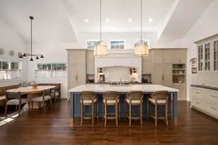 6529 N Ponchartrain Blvd, Chicago, IL 60646 - Photo 3