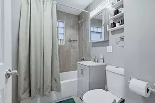 8412 S Manistee Ave, Chicago, IL 60617 - Photo 7