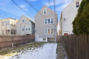 8412 S Manistee Ave, Chicago, IL 60617 - Photo 25