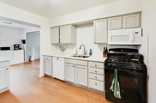 1607 W Plainfield Rd, La Grange Highlands, IL 60525 - Photo 13