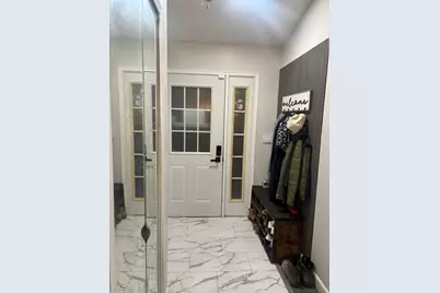 1985 Carl Drive, Round Lake Beach, IL 60073 - Photo 5