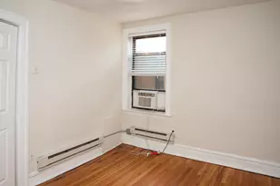 837 W Cornelia Ave, Chicago, IL 60657 - Photo 5