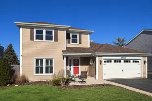 1565 Candlewood Dr, Crystal Lake, IL 60014 - Photo 1