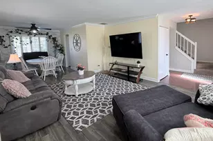 1565 Candlewood Dr, Crystal Lake, IL 60014 - Photo 3