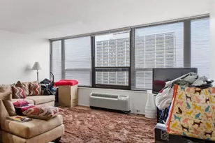 5100 N Marine Dr, Chicago, IL 60640 - Photo 7