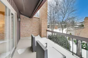 1821 Wildberry Dr, Glenview, IL 60025 - Photo 15