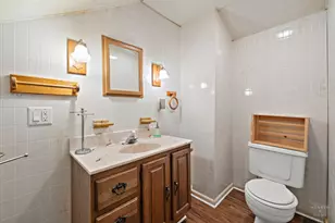 15 W Woodstock St, Crystal Lake, IL 60014 - Photo 27