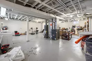 15 W Woodstock St, Crystal Lake, IL 60014 - Photo 29