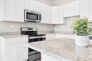 1101 Ritter St, North Aurora, IL 60542 - Photo 11