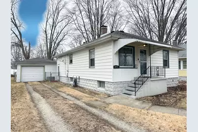 1075 S 7th Avenue, Kankakee, IL 60901 - Photo 3