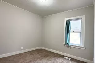 1075 S 7th Ave, Kankakee, IL 60901 - Photo 19