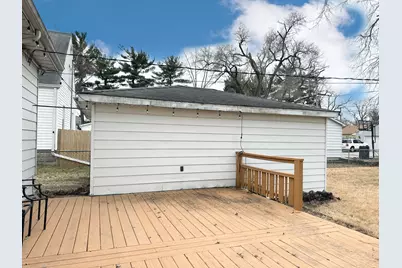 1075 S 7th Avenue, Kankakee, IL 60901 - Photo 29