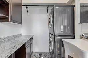 6042 S Marshfield Ave, Chicago, IL 60636 - Photo 13