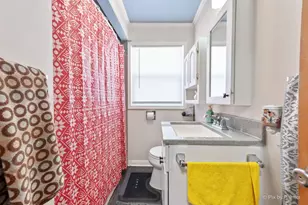 186 Illinois St, Crystal Lake, IL 60014 - Photo 11