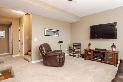 2110 Sinclair Court, Bloomington, IL 61704 - Photo 41