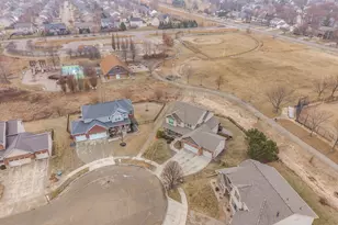 2110 Sinclair Ct, Bloomington, IL 61704 - Photo 59