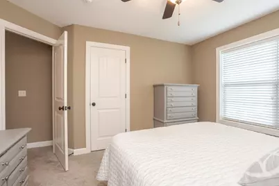 2110 Sinclair Court, Bloomington, IL 61704 - Photo 29