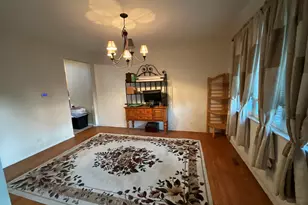 575 Capital Ln, Gurnee, IL 60031 - Photo 3