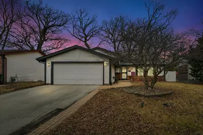 5166 Aldersyde Road, Oak Forest, IL 60452 - Photo 1