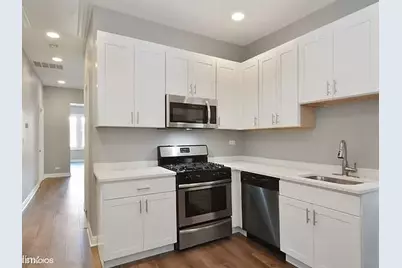 1938 N Rockwell Street #2, Chicago, IL 60647 - Photo 3