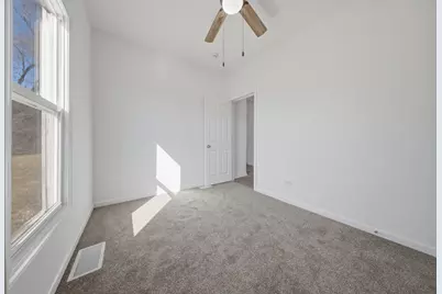 835 Bishop Avenue #1, Aurora, IL 60506 - Photo 9