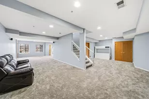 1034 Orchard Pond Ct, Lake Zurich, IL 60047 - Photo 25