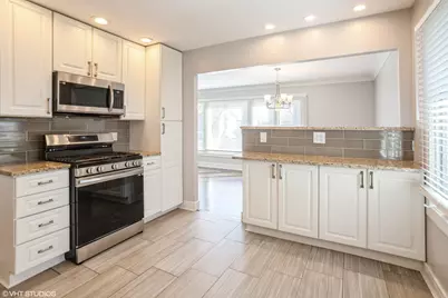 [Address not provided], Hoffman Estates, IL 60169 - Photo 7